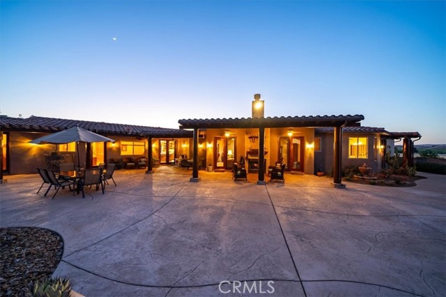 5085 Martingale Circle, San Miguel CA: https://media.crmls.org/medias/08c0191d-0232-42d8-b8b7-2d8642568137.jpg