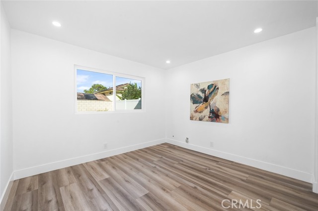 Detail Gallery Image 20 of 67 For 3129 S Rene Dr, Santa Ana,  CA 92704 - 4 Beds | 3 Baths
