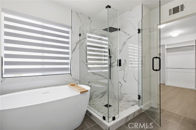 37 Pheasant Creek, Irvine CA: https://media.crmls.org/medias/08c392a9-4b4e-45c9-b38d-a6047e0db4f2.jpg