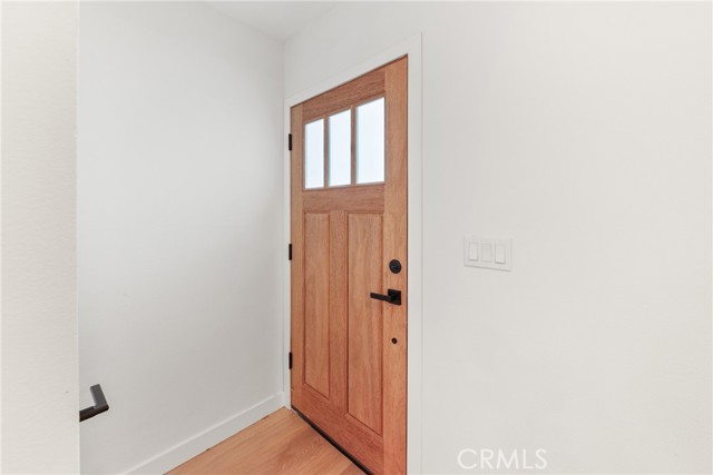 Detail Gallery Image 6 of 35 For 208 S Gaffney Ave, San Dimas,  CA 91773 - 3 Beds | 2 Baths