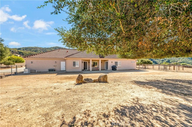 Detail Gallery Image 37 of 49 For 10204 Mount Olympus Valley Rd, Fallbrook,  CA 92028 - 3 Beds | 2/1 Baths