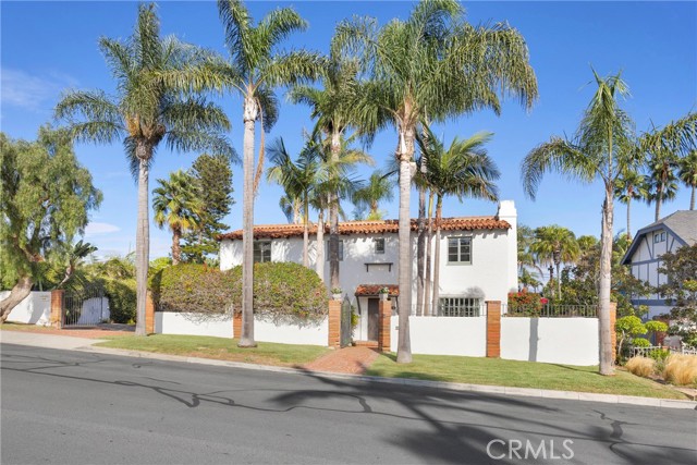 33792 Blue Lantern Street, Dana Point CA: https://media.crmls.org/medias/08c4ded0-392b-46ea-9019-1d1aeb42c199.jpg