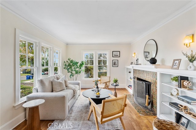 Detail Gallery Image 2 of 31 For 5153 Windermere Ave, Los Angeles,  CA 90041 - 2 Beds | 1 Baths