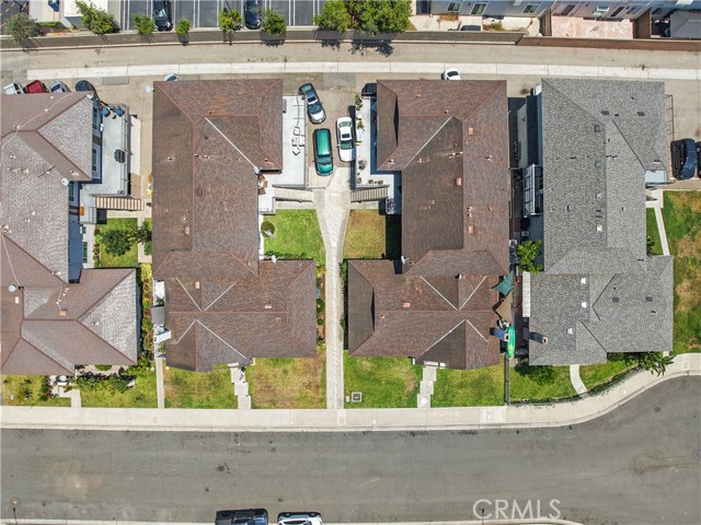 18702 Demion Lane, Huntington Beach CA: https://media.crmls.org/medias/08c74334-78af-4007-a85d-30e1658b18c9.jpg