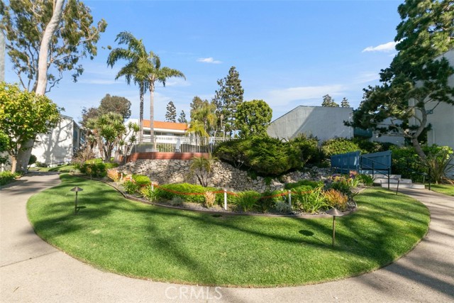 802 Camino Real, Redondo Beach, California 90277, 3 Bedrooms Bedrooms, ,2 BathroomsBathrooms,Residential,Sold,Camino Real,OC22093224