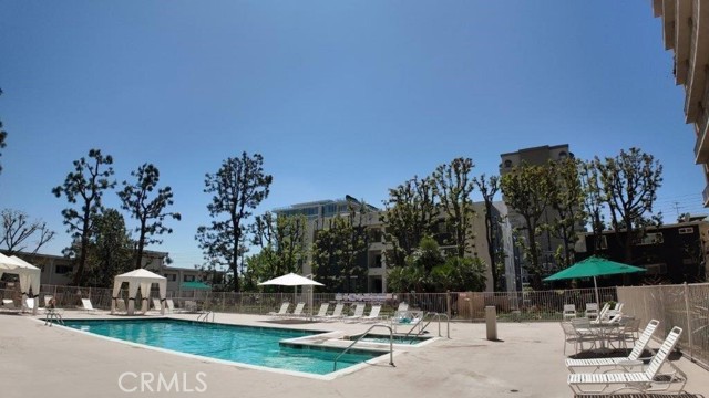 Detail Gallery Image 22 of 30 For 100 S Doheny Dr #409,  Los Angeles,  CA 90048 - 1 Beds | 1/1 Baths