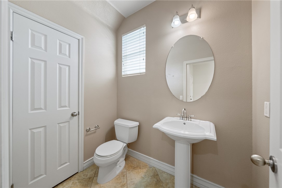 Detail Gallery Image 19 of 36 For 37295 Ascella Ln, Murrieta,  CA 92563 - 3 Beds | 2/1 Baths