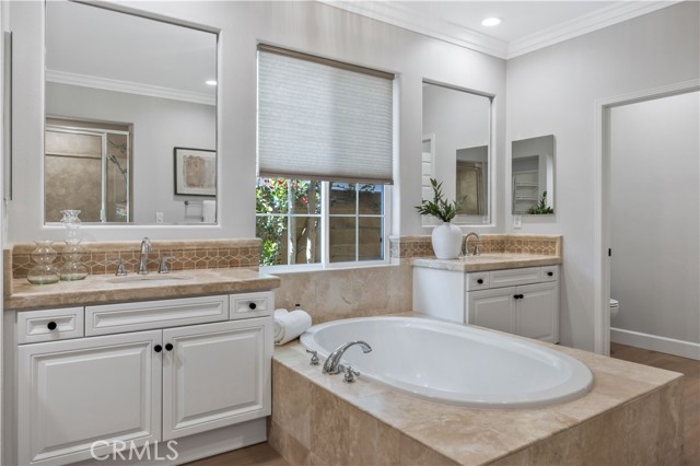 9 Whitford, Irvine CA: https://media.crmls.org/medias/08c9f5e3-ea37-43fc-ab0f-1d9eb1d768b7.jpg