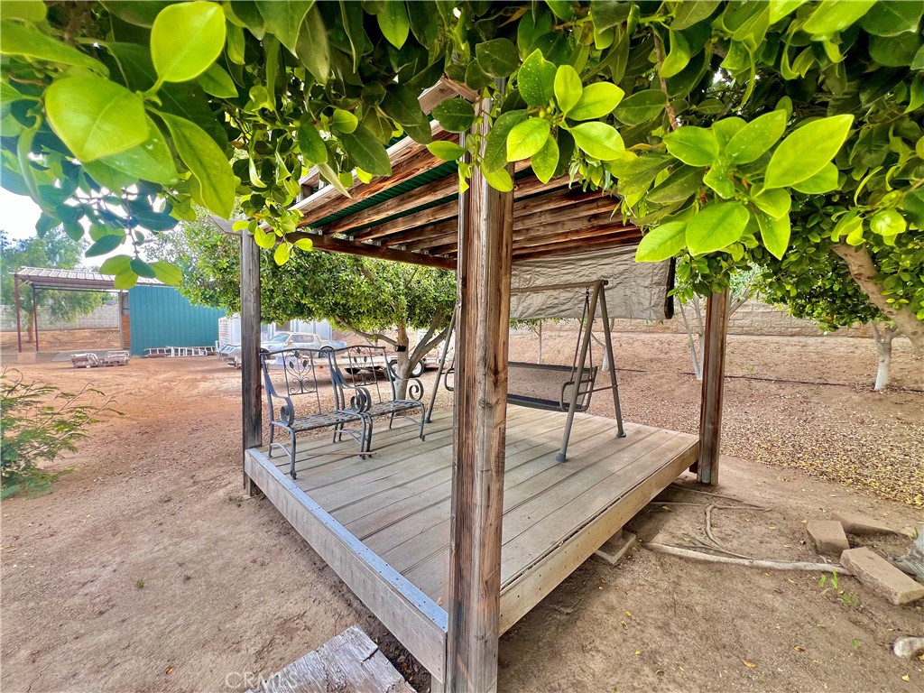 https://media.crmls.org/medias/08ca0ffc-65ae-4a77-9452-85cfad73ecf3.jpg?preset=X-Large