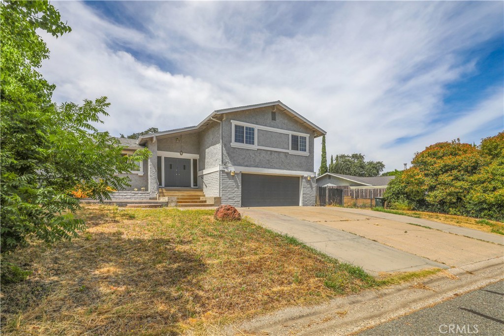 5237 Saddle Drive