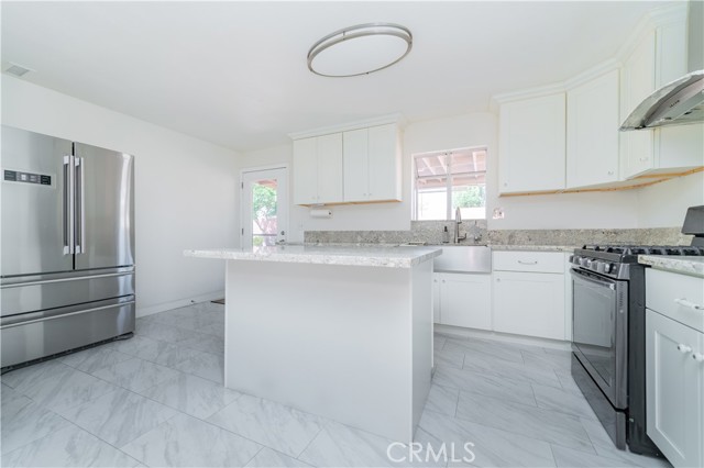 Detail Gallery Image 10 of 25 For 13224 18th St, Chino,  CA 91710 - 3 Beds | 2 Baths