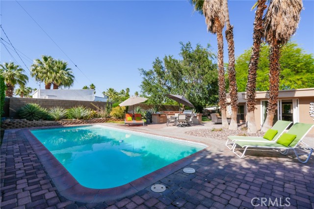 Detail Gallery Image 49 of 69 For 576 E Desert Holly Cir, Palm Springs,  CA 92262 - 3 Beds | 2 Baths