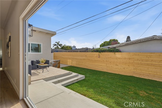 Detail Gallery Image 32 of 48 For 3675 Palo Verde, Long Beach,  CA 90808 - 5 Beds | 3 Baths