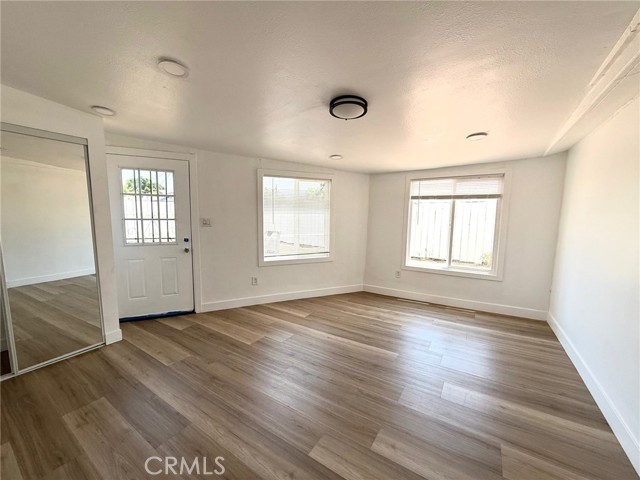 7062 Calvin Avenue, Reseda CA: https://media.crmls.org/medias/08d07954-9ae4-4e03-8438-bd14e7626e15.jpg