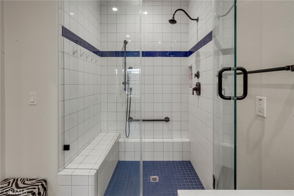 MLS #DW25252670 image #33