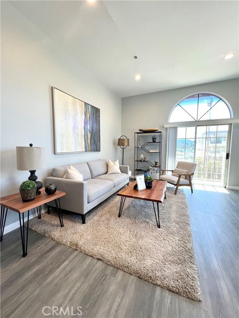Detail Gallery Image 6 of 29 For 11445 Moorpark St #18,  Studio City,  CA 91602 - 1 Beds | 2 Baths