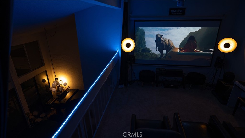 https://media.crmls.org/medias/08d1f5e4-aed4-4f58-8a6f-df58a732db11.jpg?preset=X-Large