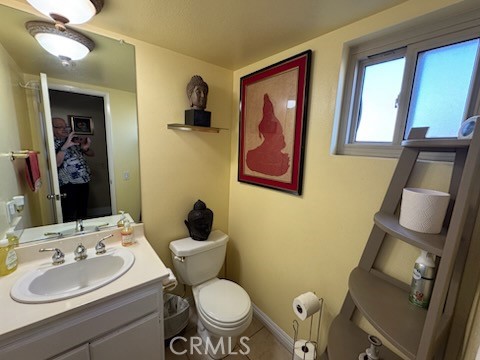 Detail Gallery Image 10 of 25 For 10159 De Soto Ave #203,  Chatsworth,  CA 91311 - 3 Beds | 2/1 Baths