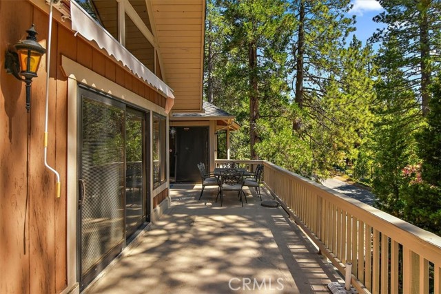 Detail Gallery Image 19 of 45 For 641 Golf Course Rd, Lake Arrowhead,  CA 92352 - 4 Beds | 3 Baths