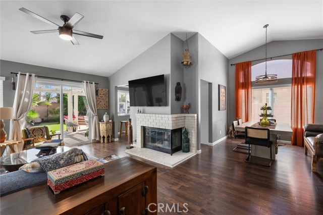 Detail Gallery Image 11 of 43 For 28313 Valombrosa, Menifee,  CA 92584 - 3 Beds | 2 Baths