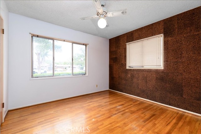 Detail Gallery Image 13 of 25 For 3561 East Janice Street, Long Beach,  CA 90805 - 3 Beds | 2 Baths