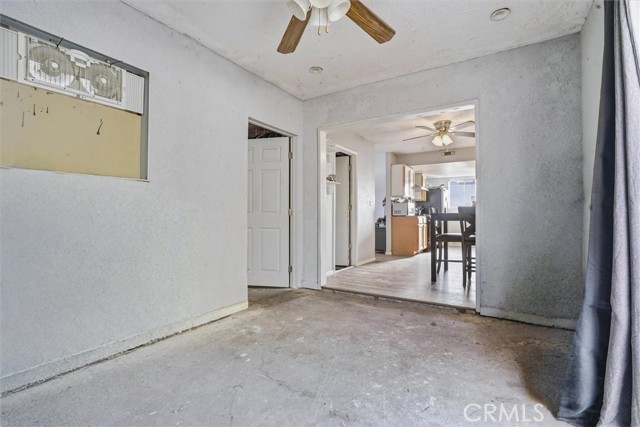 1609 Poppy Lane, Paso Robles CA: https://media.crmls.org/medias/08d492da-f8ad-47c1-b8dd-564af6067570.jpg