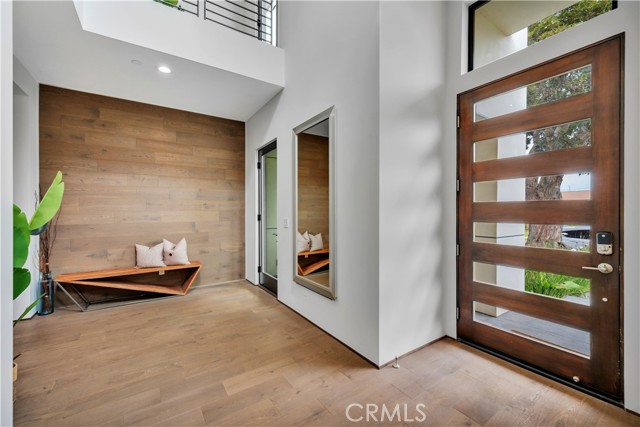 332 Avenue E, Redondo Beach, California 90277, 5 Bedrooms Bedrooms, ,6 BathroomsBathrooms,Residential,For Sale,Avenue E,SB26070979