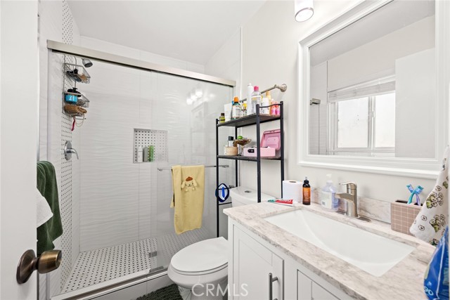 1385 N Marengo Avenue, Pasadena CA: https://media.crmls.org/medias/08d76506-b3e6-4f63-830e-614a14ad6755.jpg