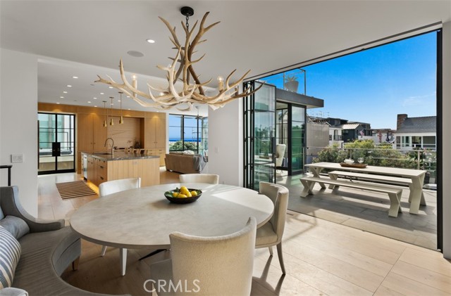 1703 E Ocean Boulevard, Newport Beach CA: https://media.crmls.org/medias/08d85cac-d8e1-4db0-be90-05cd8568281c.jpg