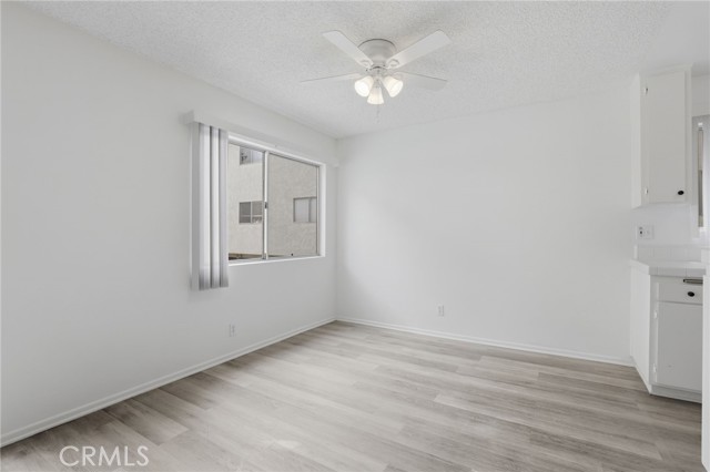 5400 Lindley Avenue, 121 photo 8