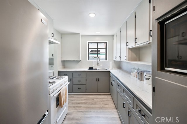 Detail Gallery Image 11 of 37 For 6008 Dunrobin Ave, Lakewood,  CA 90713 - 2 Beds | 1 Baths