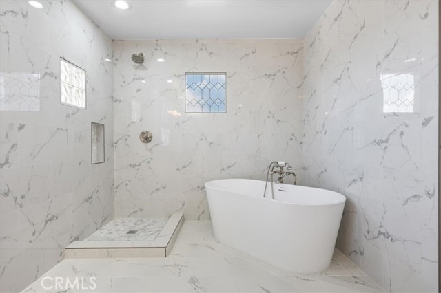 MLS #IV25214913 image #40