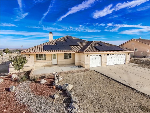 Detail Gallery Image 1 of 64 For 1118 Smoke Tree Rd, Pinon Hills,  CA 92372 - 3 Beds | 2 Baths