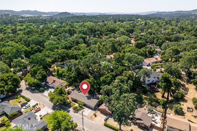 6950 Navarette Avenue, Atascadero CA: https://media.crmls.org/medias/08dad5dd-c82c-4e84-a709-a8dcae677d5f.jpg