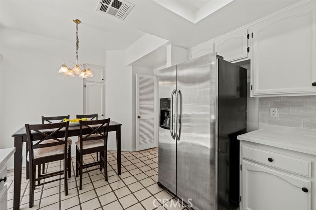 26308 Marsala Drive, Valencia CA: https://media.crmls.org/medias/08dc0870-70a6-4a8b-88c7-9d10b49a635a.jpg