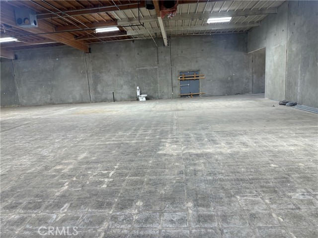 15095 7th Street, Victorville, California 92395, ,Commercial Sale,For Sale,15095 7th Street,CRIV24044327