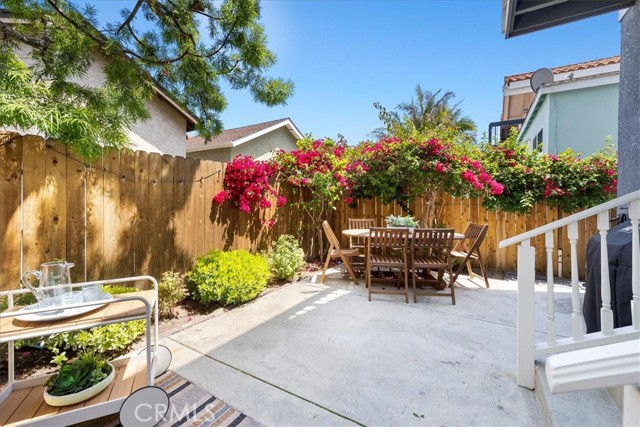 1621 Carlson Lane, Redondo Beach, California 90278, 3 Bedrooms Bedrooms, ,2 BathroomsBathrooms,Residential,Sold,Carlson,SB22052305