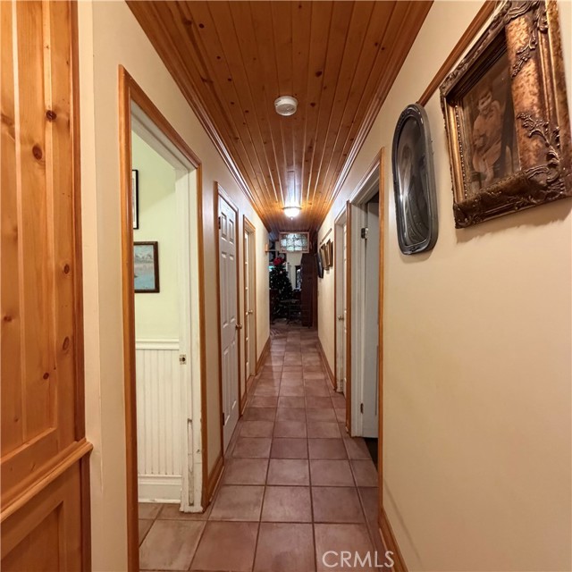 Detail Gallery Image 22 of 44 For 377 Oldstone Ct, Simi Valley,  CA 93065 - 4 Beds | 2 Baths