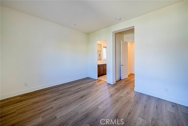 77 Eider Run, Irvine CA: https://media.crmls.org/medias/08ddeb73-1eba-46af-96dd-99db416cb69a.jpg