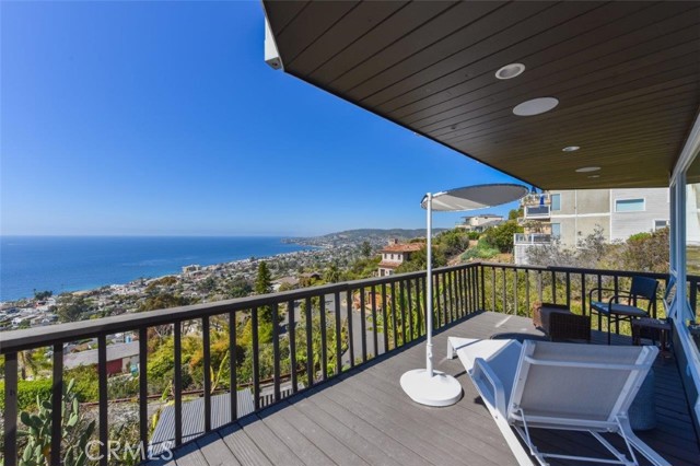 Detail Gallery Image 20 of 38 For 2192 Crestview Dr, Laguna Beach,  CA 92651 - 3 Beds | 3/1 Baths