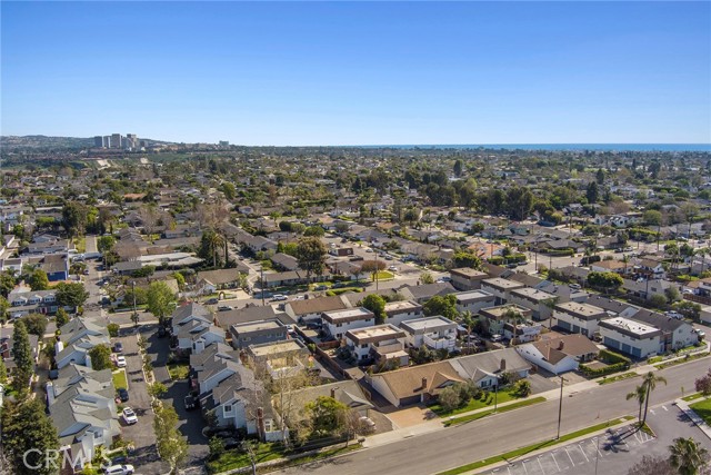 Detail Gallery Image 40 of 41 For 2048 Garden Ln, Costa Mesa,  CA 92627 - – Beds | – Baths