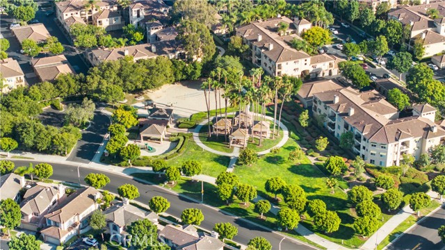 Detail Gallery Image 21 of 23 For 900 Solvay Aisle, Irvine,  CA 92606 - 2 Beds | 1 Baths