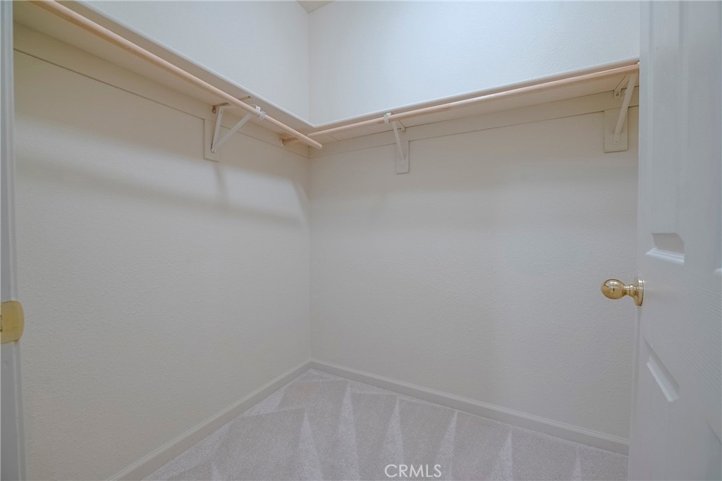 https://media.crmls.org/medias/08e02f3e-c77c-44b3-ae36-65a615654df9.jpg?preset=X-Large
