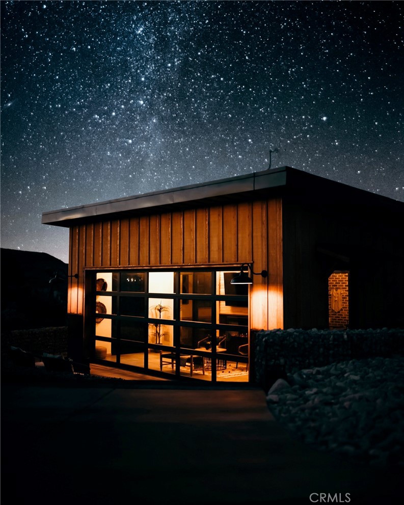 MLS #OC25041427 image #32