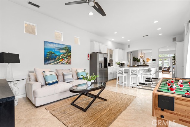 Detail Gallery Image 16 of 46 For 513 Pecan Ave, Huntington Beach,  CA 92648 - 3 Beds | 3/1 Baths