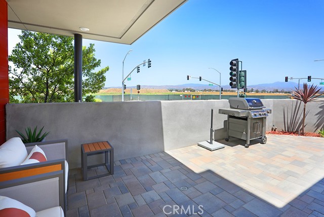 99 Waypoint, Tustin CA: https://media.crmls.org/medias/08e20523-2909-4a2d-98b6-871b10218c72.jpg