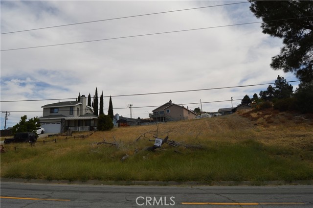 0 Ranch Club Road, Lake Hughes CA: https://media.crmls.org/medias/08e20db7-235d-4b78-a22c-c496013feca0.jpg