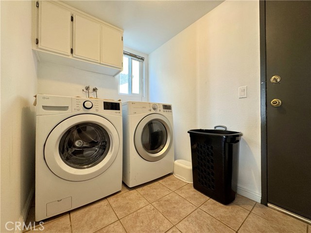 Detail Gallery Image 20 of 48 For 21 N Slope Ln, Pomona,  CA 91766 - 4 Beds | 2/1 Baths