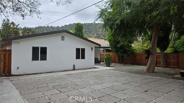 Detail Gallery Image 13 of 14 For 1770 Wright St #B,  Pomona,  CA 91766 - 3 Beds | 2 Baths