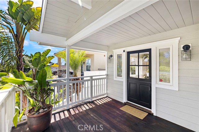 Detail Gallery Image 4 of 61 For 204 Esplanade, San Clemente,  CA 92672 - 4 Beds | 2/1 Baths